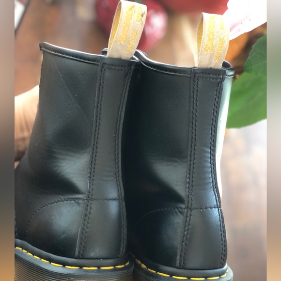 DOC MARTENS Black Boots Classic  🖤 - Picture 10 of 12